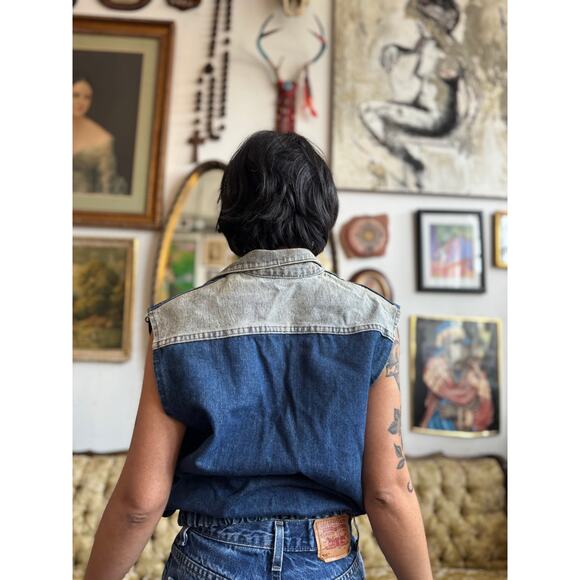 80s Rare Vintage Denim Jacket w Acid Washed Accents Mens Size Small - Picture 9 of 9